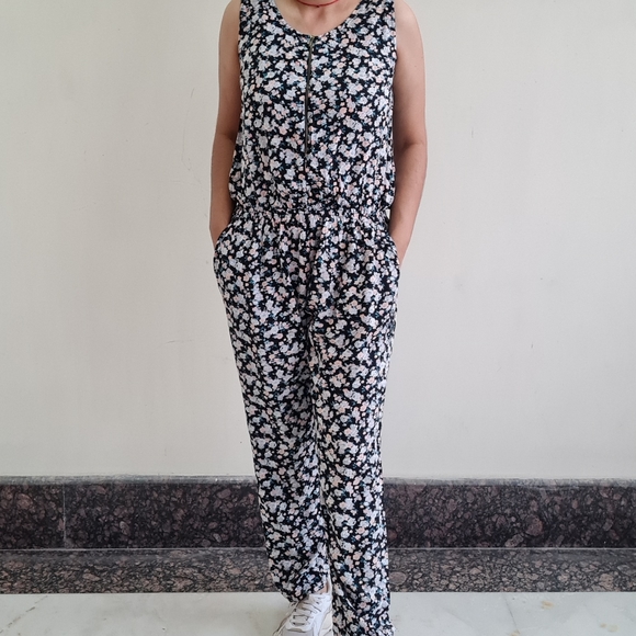 Cotton printed Overalls. - Picture 3 of 4